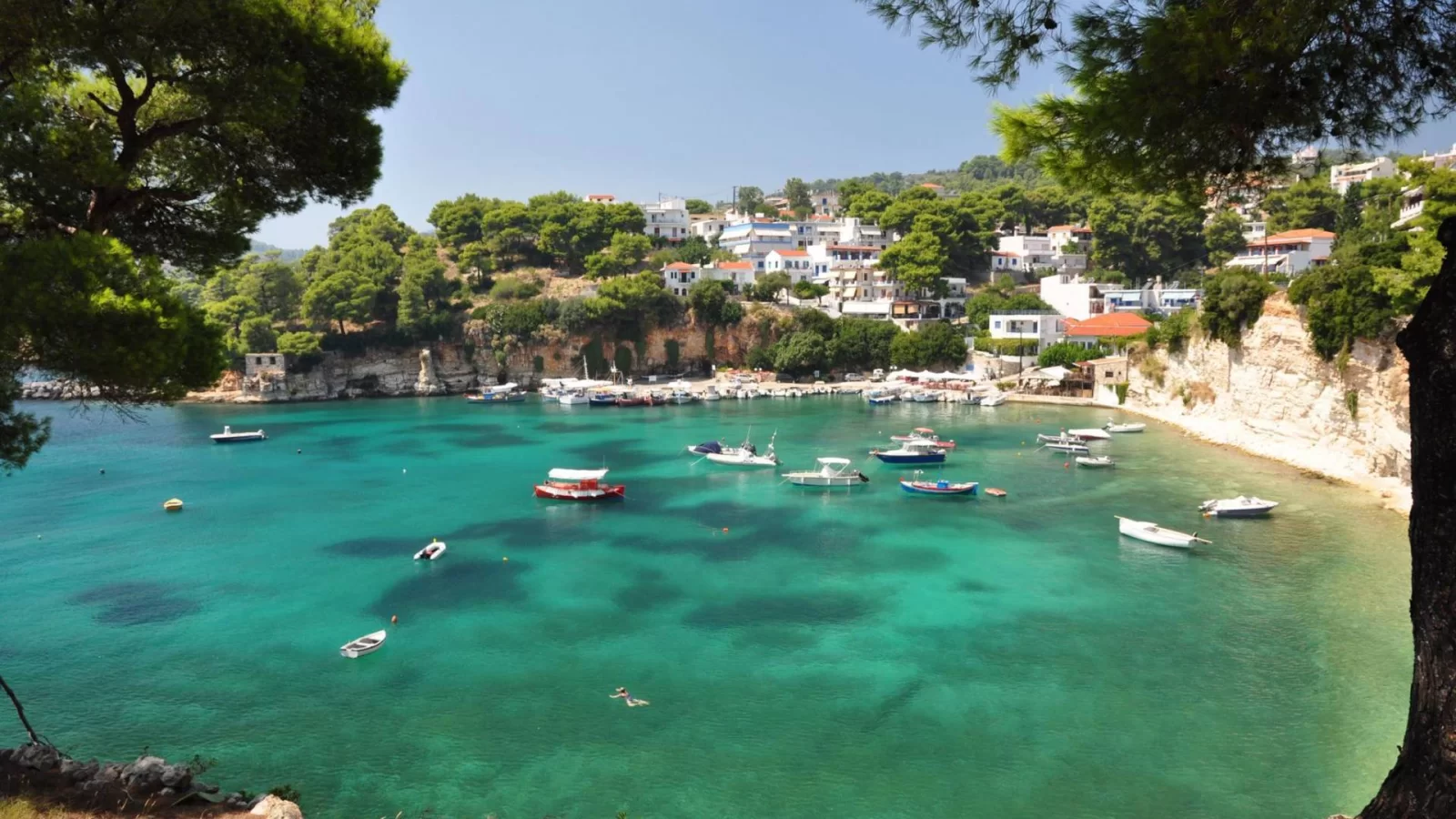 Alonissos-beach_original_copy_1-18825c08